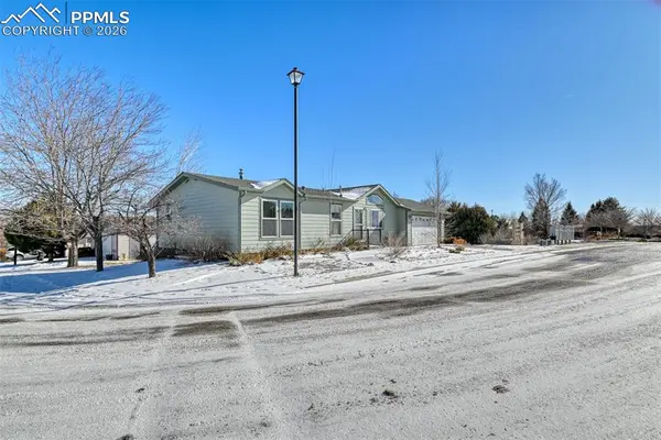 4661 Gray Fox HTS, Colorado Springs, CO 80922