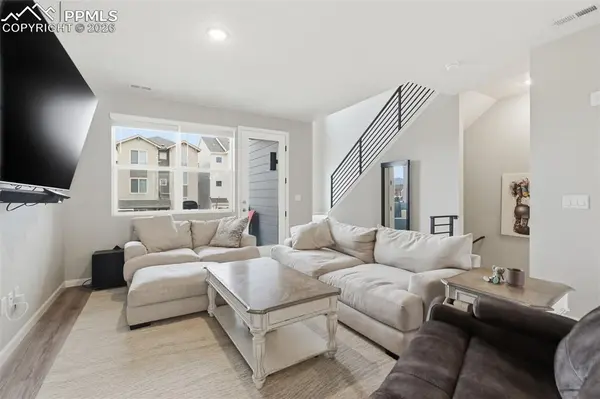 10653 Larimar PT, Colorado Springs, CO 80908