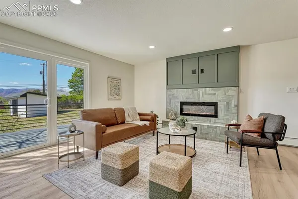 4770 Diamond DR, Colorado Springs, CO 80918