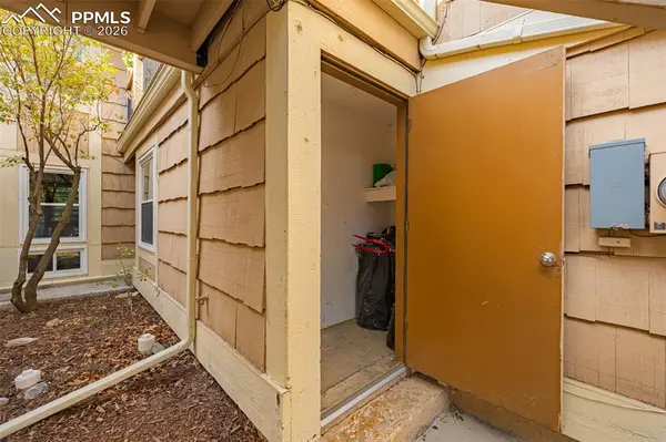 1679 Deer Creek RD, Monument, CO 80132