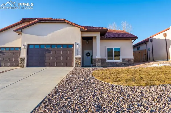 1318 Tierra Berienda, Pueblo, CO 81008