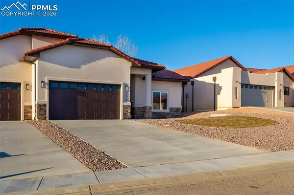 1318 Tierra Berienda, Pueblo, CO 81008