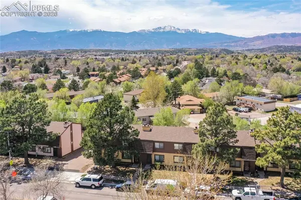 3808 Oro Blanco DR, Colorado Springs, CO 80917