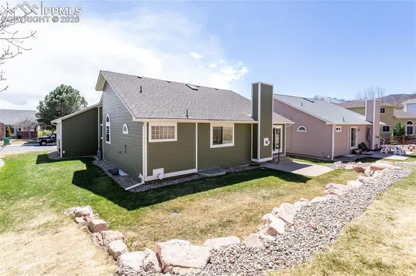 1250 Bison Ridge DR, Colorado Springs, CO 80919