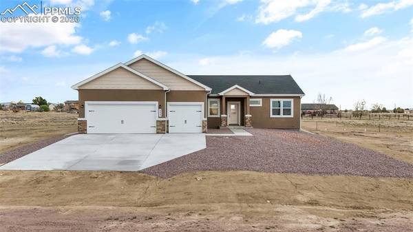 353 S Ashford DR, Pueblo, CO 81007