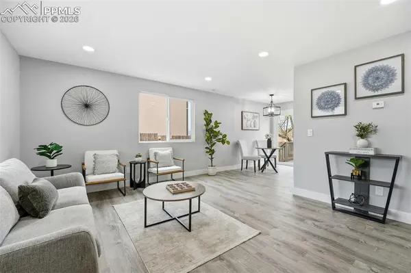 4430 Berryknoll DR, Colorado Springs, CO 80916