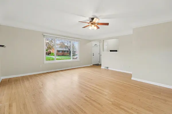 1015 Englewood AVE, Royal Oak City, MI 48073