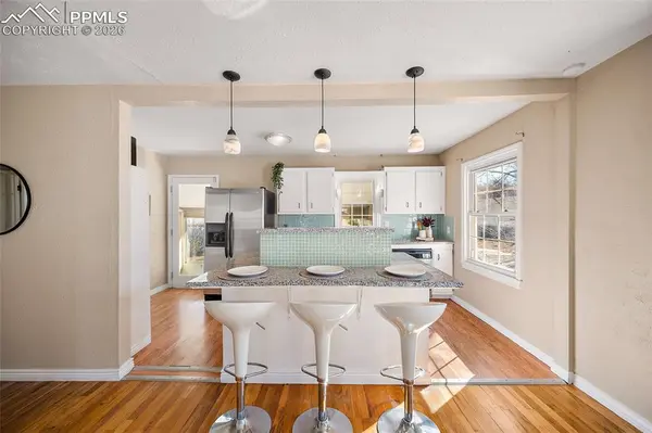 527 W San Miguel ST, Colorado Springs, CO 80905