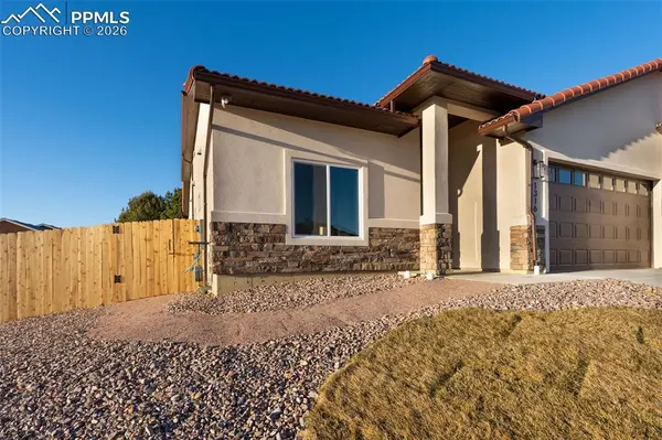 1316 Tierra Berienda, Pueblo, CO 81008