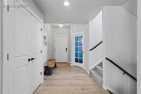 16861 New Autumn DR, Monument, CO 80132