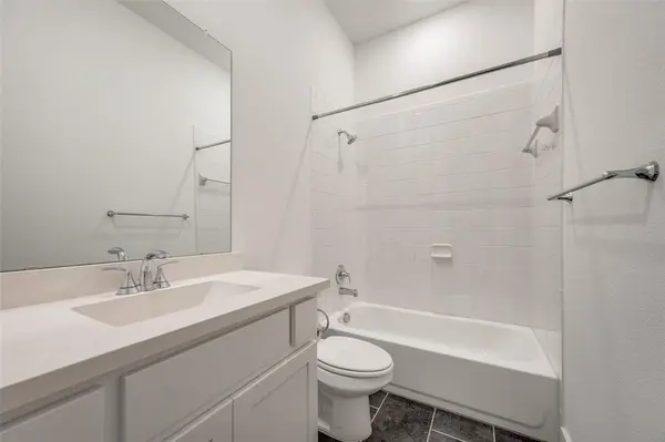 1327 Beach Boulevard, Sherman, TX 75090