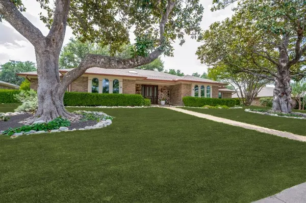 6844 Leameadow Drive, Dallas, TX 75248