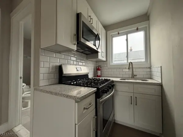 355 River Dr #2, Garfield City, NJ 07026