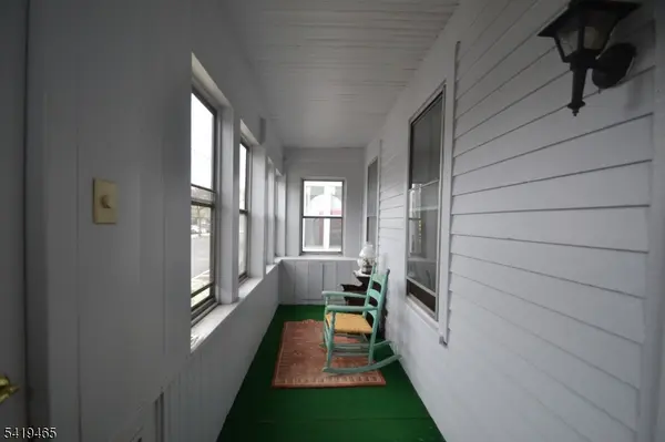 10 Lake Ave, Clifton City, NJ 07011