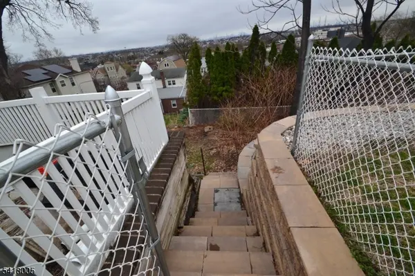 8 Witherspoon St, Nutley Twp., NJ 07110