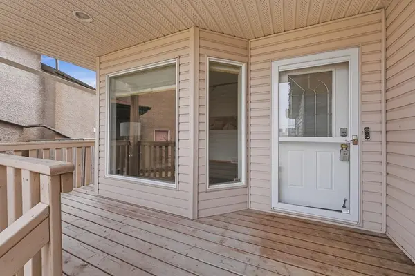 54 Leonard Shakespeare Bay, Winnipeg, MB R2J 4K8