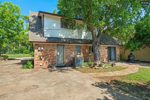 1404 Tatum Drive, Arlington, TX 76012