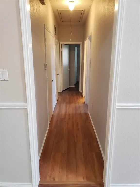 940 S Old Orchard Lane, Lewisville, TX 75067