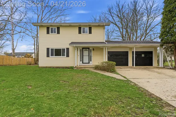 4450 Westway DR, Flint Charter Township, MI 48473