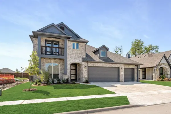 438 London Drive, Lavon, TX 75166