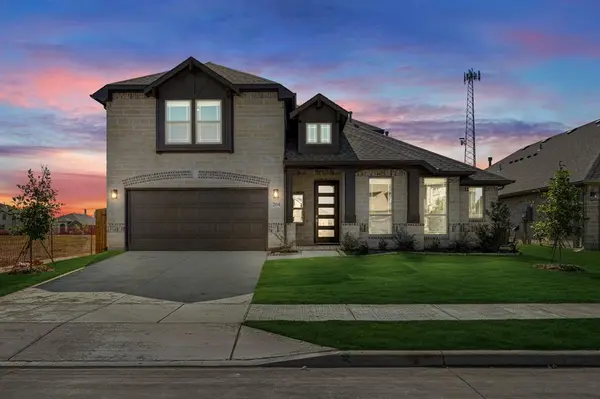 204 Sweetwater Drive, Commerce, TX 75428