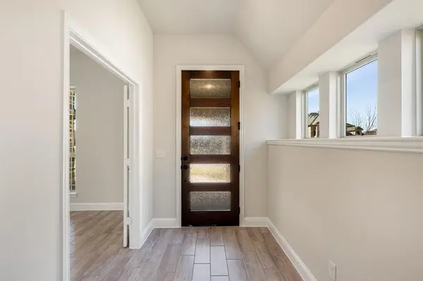 4 Covey Lane, Sanger, TX 76266