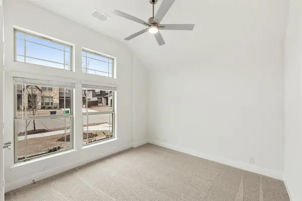 2808 Parkwood Circle, Denton, TX 76226