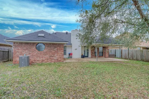 5800 Pampus Lane, Bossier City, LA 71112