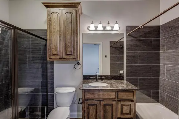 924 Via Barcelona, Mesquite, TX 75150