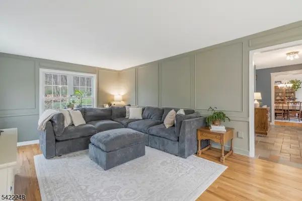 66 Grayrock Rd, Clinton Twp., NJ 08809