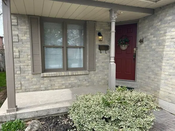 29 Morning Glory CRES, Whitby, ON L1R 1N3