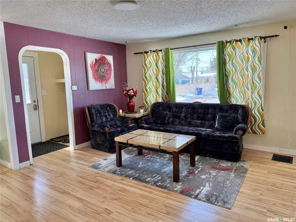 205 1st STREET E, Spiritwood, SK S0J 2M0