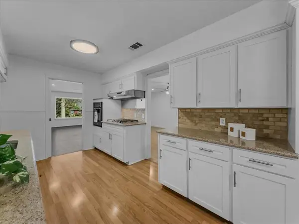 2709 Ripplewood Drive, Dallas, TX 75228