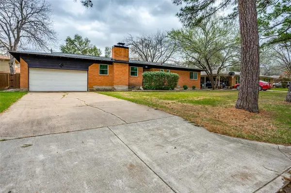913 Ross Trail, Arlington, TX 76012