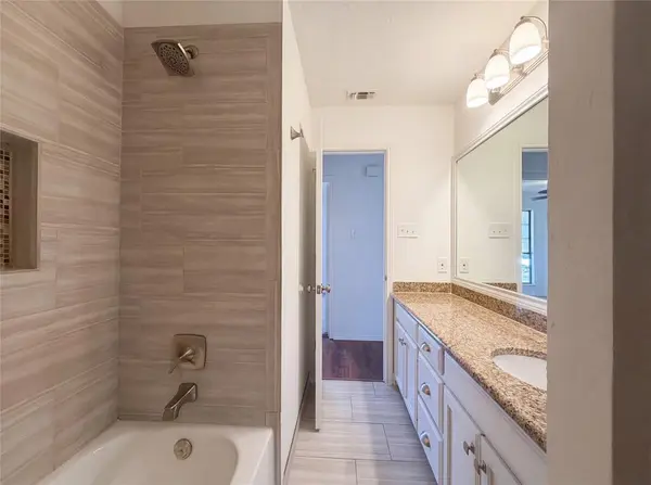 5120 Red River Drive, Arlington, TX 76017