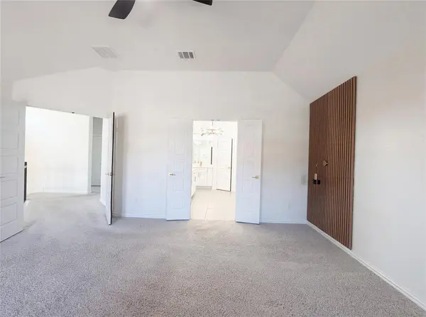 404 W 6th Street, Irving, TX 75060