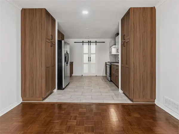 7607 Meadow Oaks Drive, Dallas, TX 75230