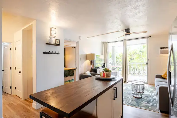 75-5776 KONA ISLANDER INN #208, Kailua Kona, HI 96740