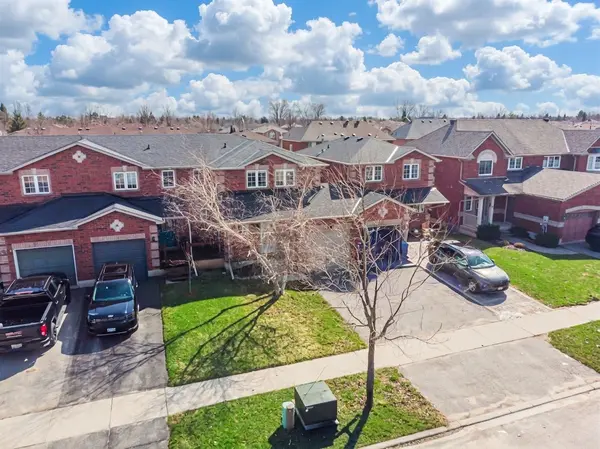 70 Weymouth RD, Barrie, ON L4M 6R7