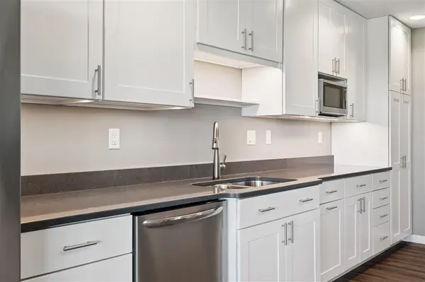 820 Clubhouse Rd #3F, North Liberty, IA 52317