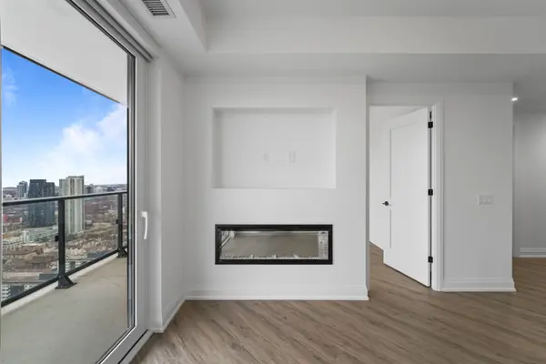 634 Church ST #3808, Toronto C08, ON M4Y 2G3