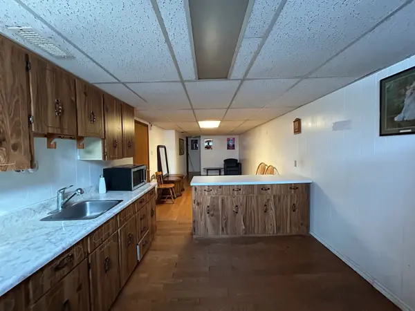 8 Highwood Ave AVE #Basement, Toronto E04, ON M1R 2E4