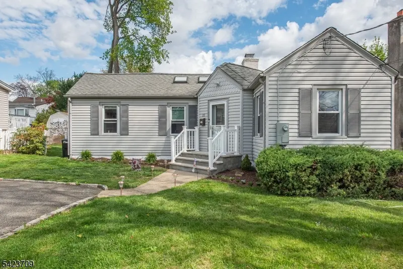 22 Tioga Ave, Parsippany-troy Hills Twp., NJ 07034