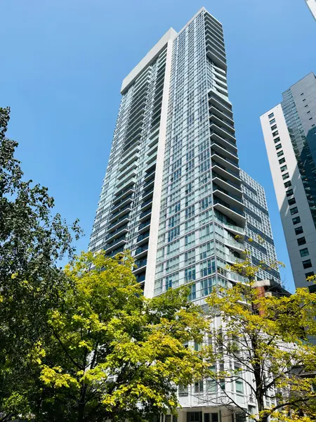 77 Mutual ST #1806, Toronto C08, ON M5B 2A9
