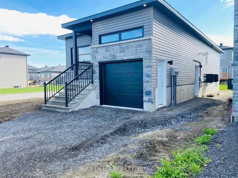 517 Chambord ST #A, Alfred And Plantagenet, ON K0A 3K0