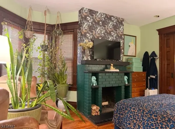 119 E Grant Ave, Roselle Park Boro, NJ 07204