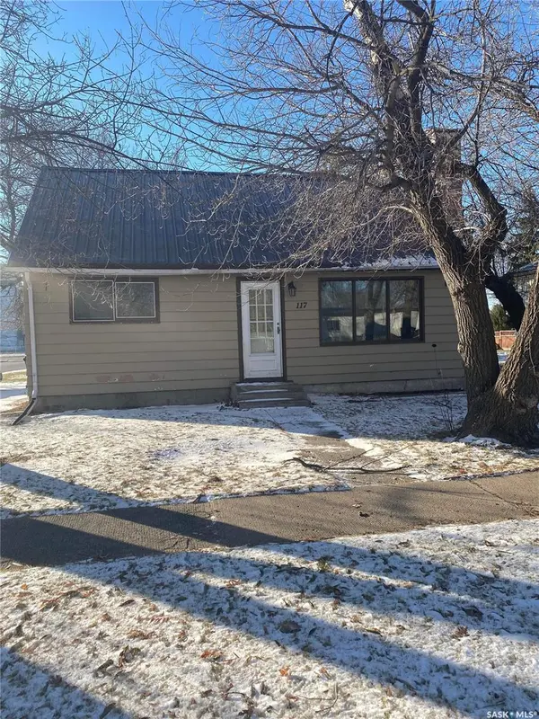117 Prospect AVENUE, Oxbow, SK S0C 2B0