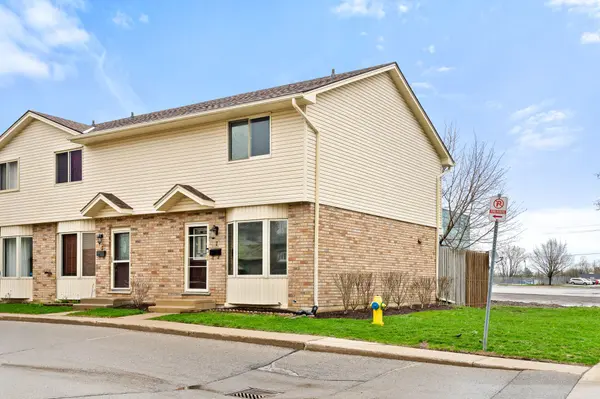 40 Burslem ST #1, London East, ON N5W 2V7