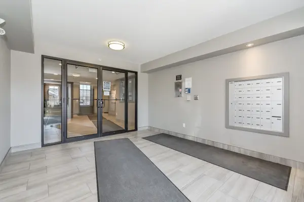 6492 GERRIE RD #207, Centre Wellington, ON N0B 1S0