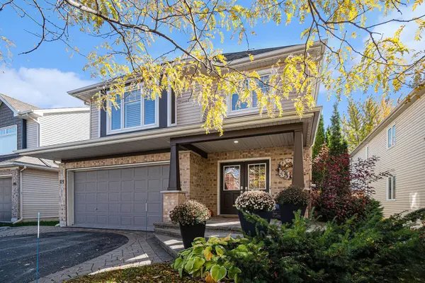 121 Bandelier WAY, Stittsville - Munster - Richmond, ON K2S 0C2